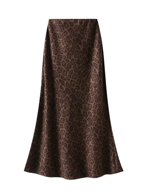 Leopard Print Midi skirt