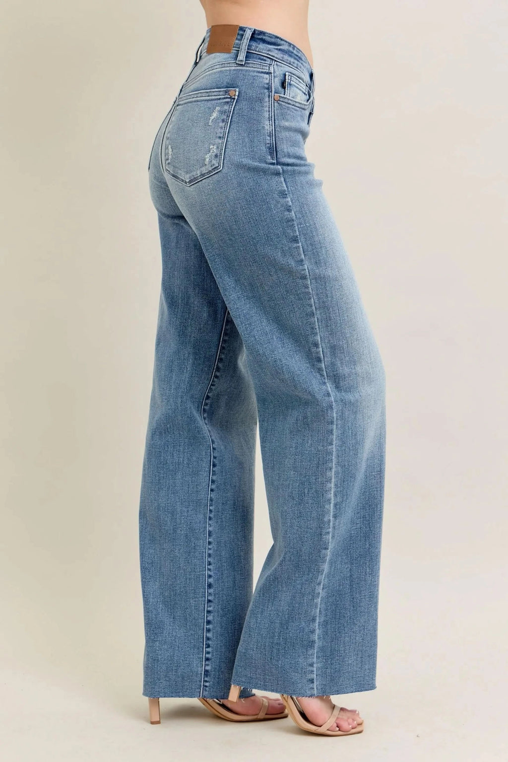 Judy Blue Full Size V - Front Baggy Jeans