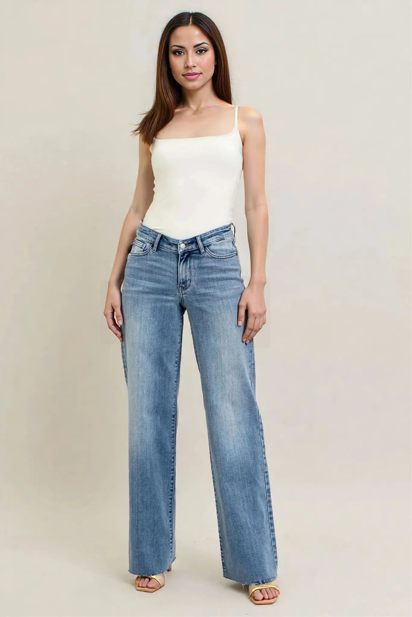 Judy Blue Full Size V - Front Baggy Jeans